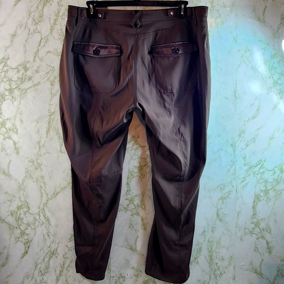 White House Black Market Straight Crop Pants - Picture 8 of 16